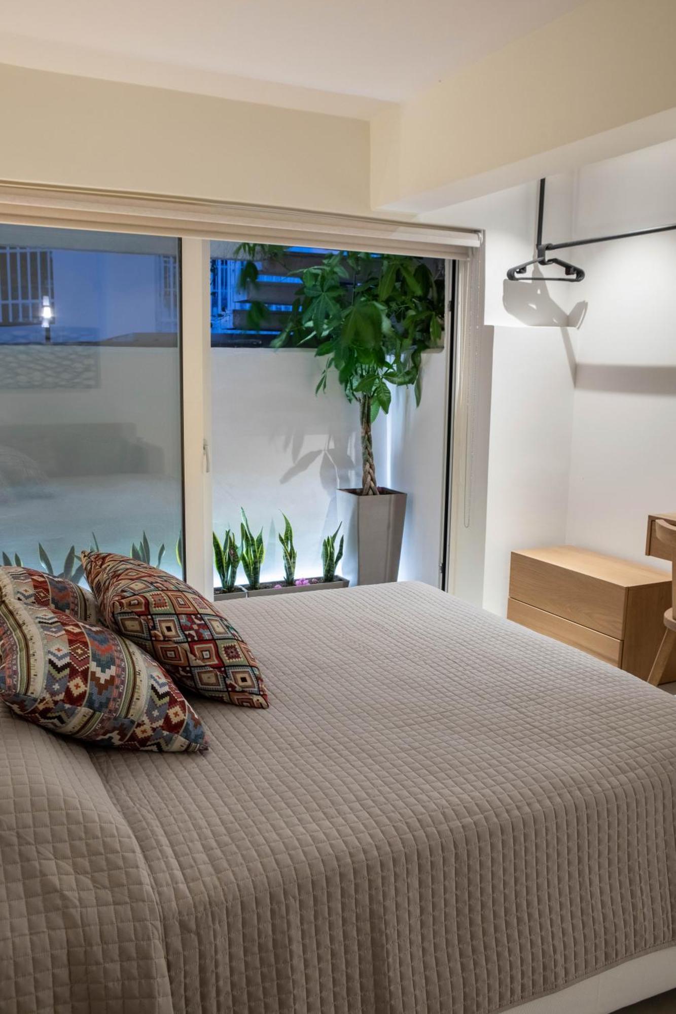 Arancia Elegant Rooms And Suites Tolo Exterior photo
