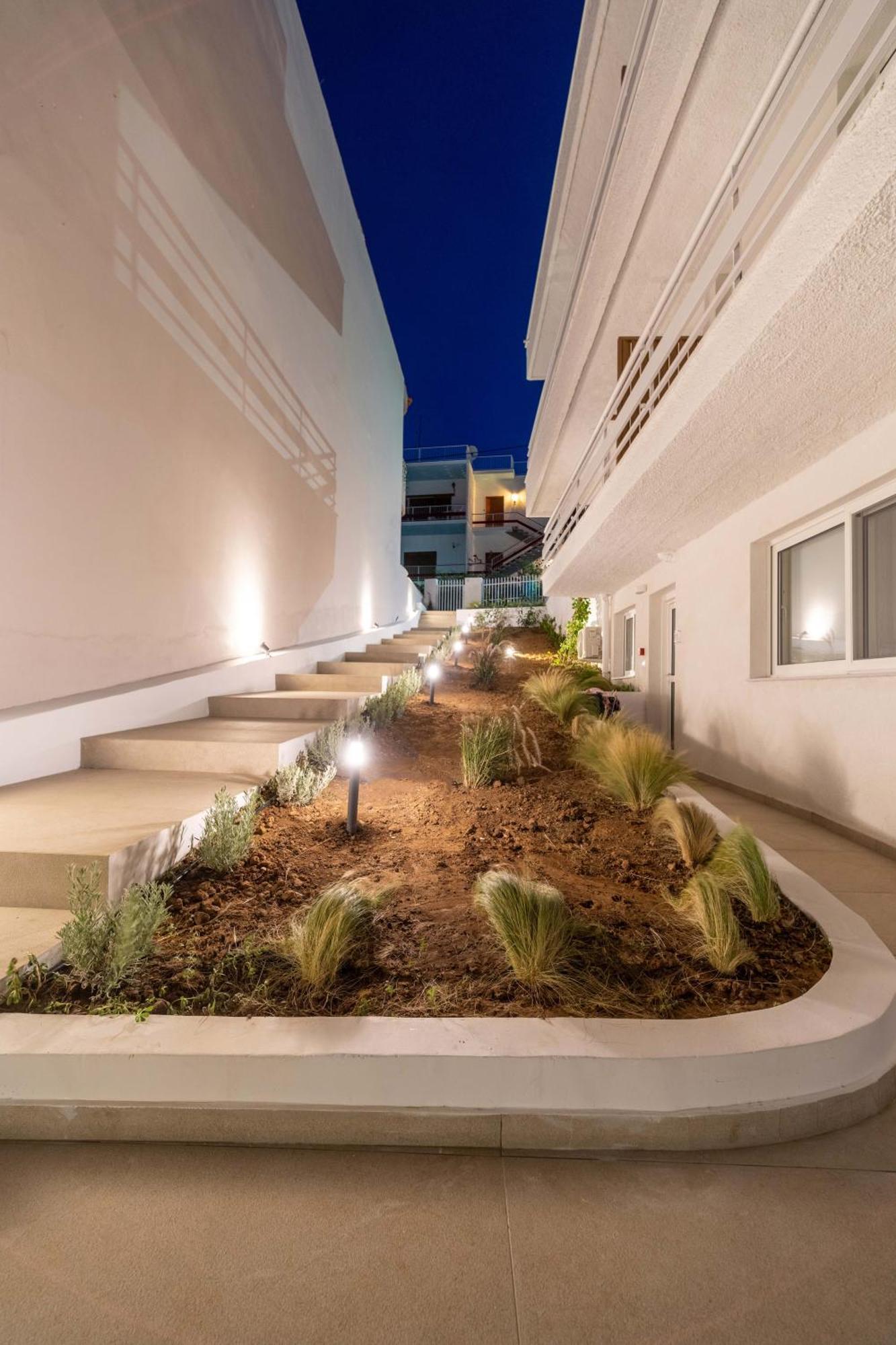 Arancia Elegant Rooms And Suites Tolo Exterior photo